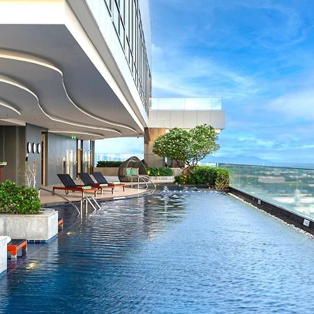Holiday Inn & Suites Rayong City Centre By Ihg Exterior photo
