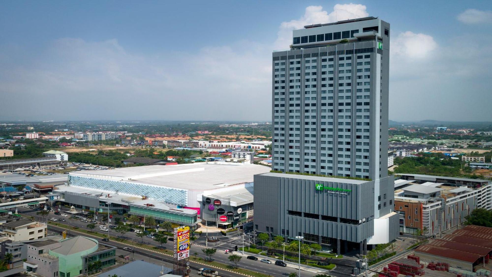 Holiday Inn & Suites Rayong City Centre By Ihg Exterior photo