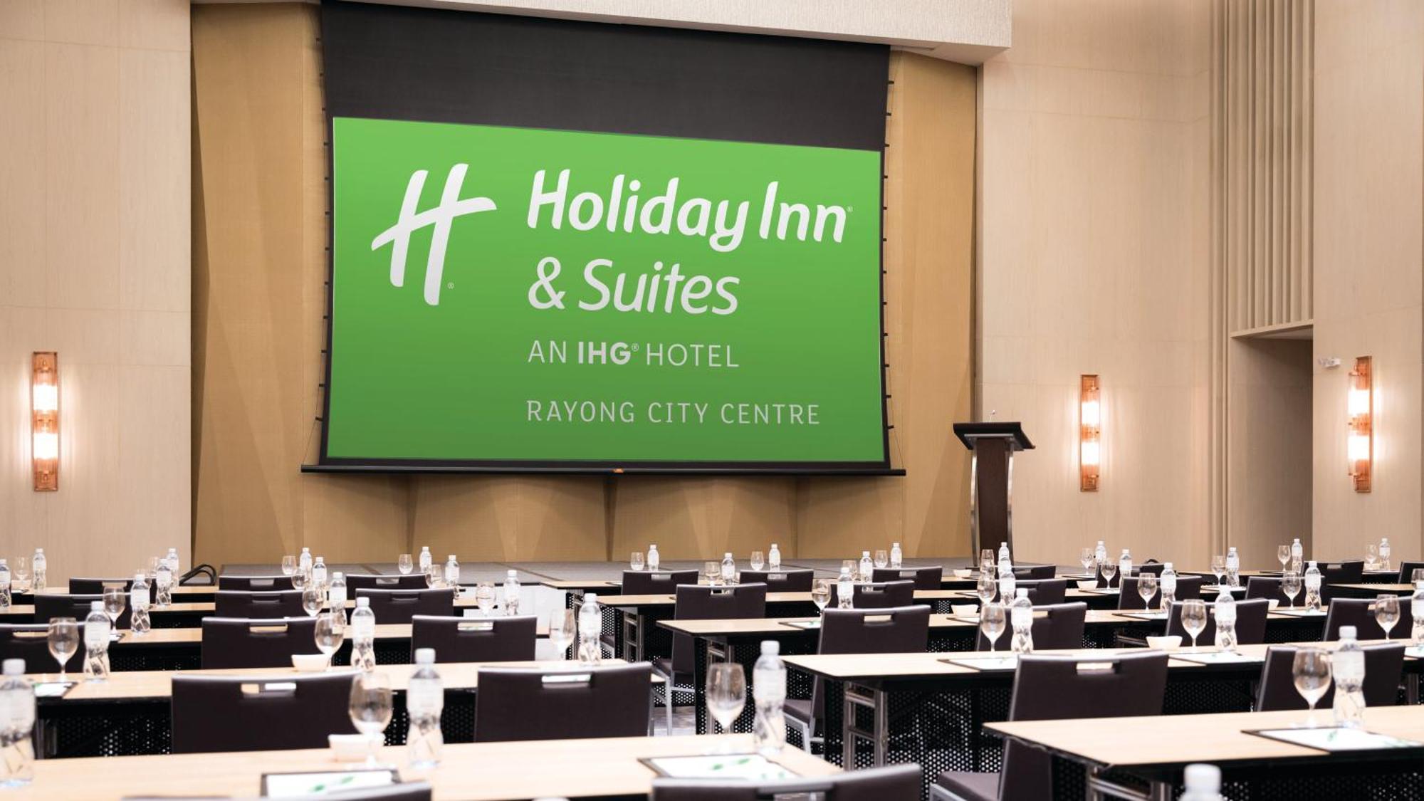 Holiday Inn & Suites Rayong City Centre By Ihg Exterior photo